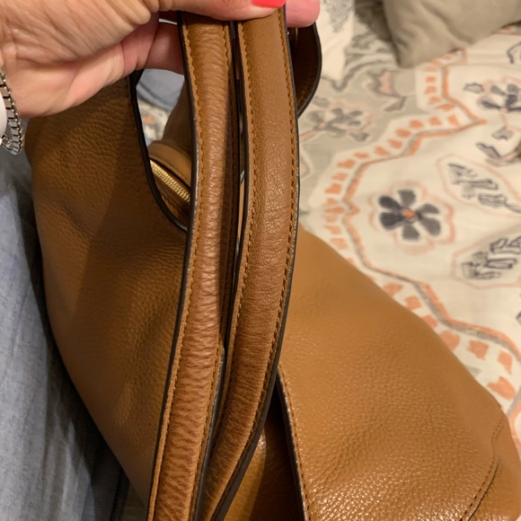 Michael Kors Fulton Shoulder Bag - Picture 3 of 14